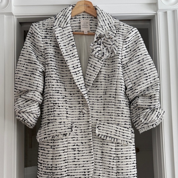 cinq a sept Jackets & Blazers - Cinq a sept Elegant Black and White Women's Jacket like new